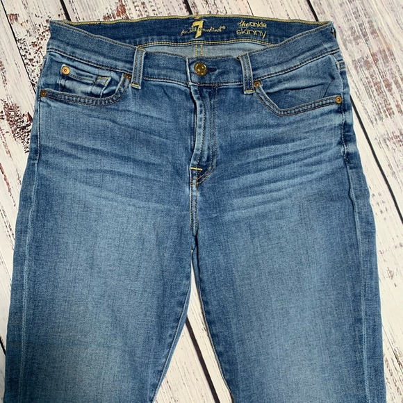 7 For All Mankind the Ankle Skinny jeans. Size 28. - Picture 5 of 9